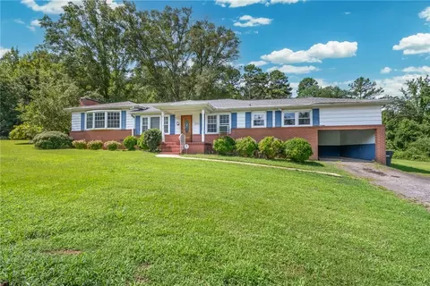 2153 Blue Ridge Blvd, Seneca, SC 29672