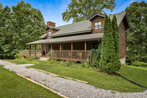 165 Cassidy Bridge Rd, Mountain Rest, SC 29664