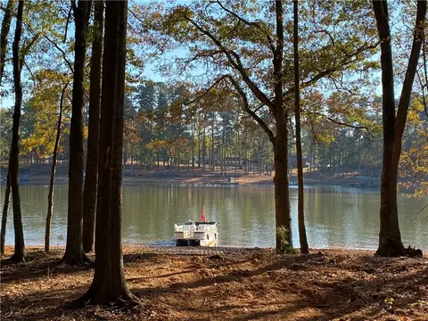 108 Sunrise Harbor Dr, Anderson, SC 29621