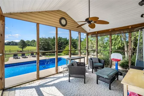 425 Johnson Rd, Pelzer, SC 29669 photo 31