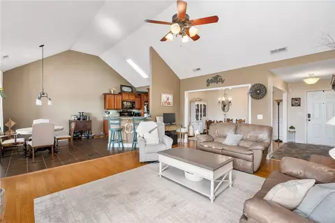 425 Johnson Rd, Pelzer, SC 29669 photo 13
