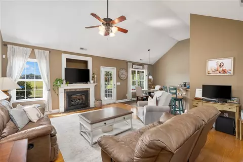 425 Johnson Rd, Pelzer, SC 29669 photo 11