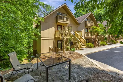 1000 Captains Cove Ct # -3, Salem, SC 29676
