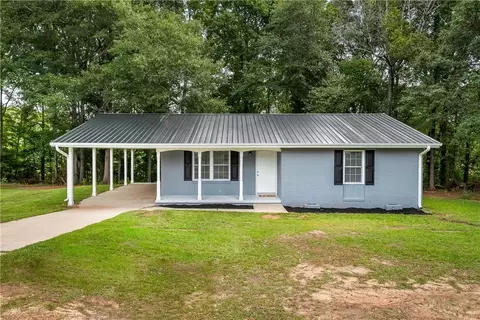 113 Sylvia Rd, Belton, SC 29627