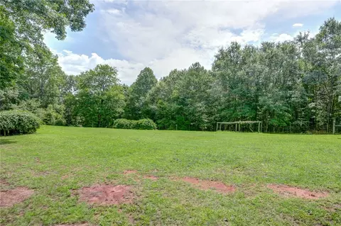 136 Hampton Rd, Easley, SC 29640 photo 34