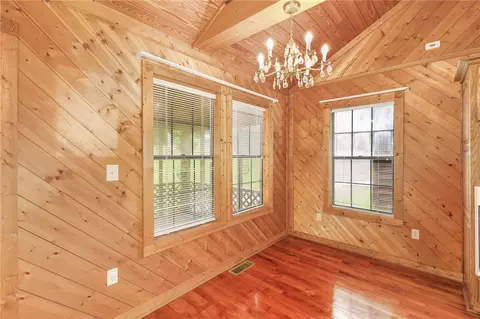 136 Hampton Rd, Easley, SC 29640 photo 10
