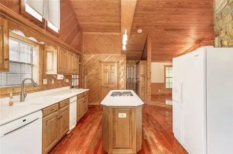 136 Hampton Rd, Easley, SC 29640 photo 11