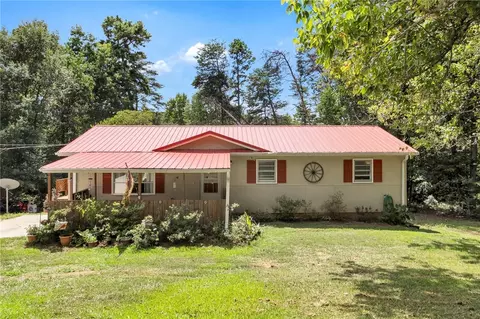 18 Boggs Dr, Liberty, SC 29657