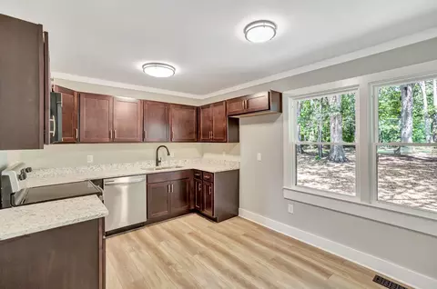 433 Hayes Rd, Starr, SC 29684 photo 14