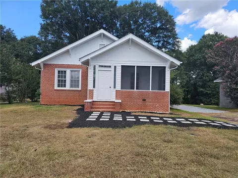 209 Blair Mill Rd, Belton, SC 29627