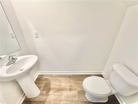 Bath - 478 Seaborn Cir, Pendleton, SC 29670 photo 1 of 5