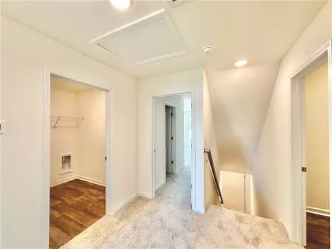 Entry Way - 478 Seaborn Cir, Pendleton, SC 29670 photo 4 of 5