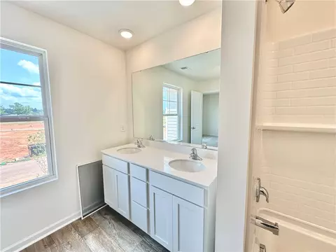 Bath - 478 Seaborn Cir, Pendleton, SC 29670 photo 5 of 5