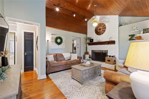 212 Grace Ave, Easley, SC 29640 photo 5