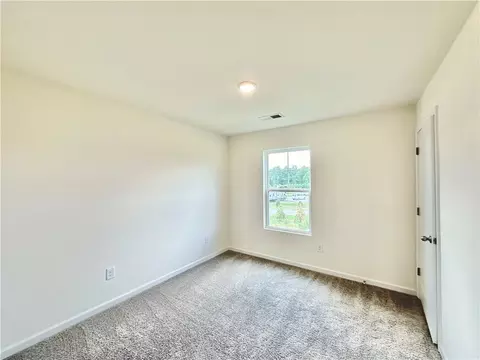 Bedroom - 476 Seaborn Cir, Pendleton, SC 29670 photo 3 of 5
