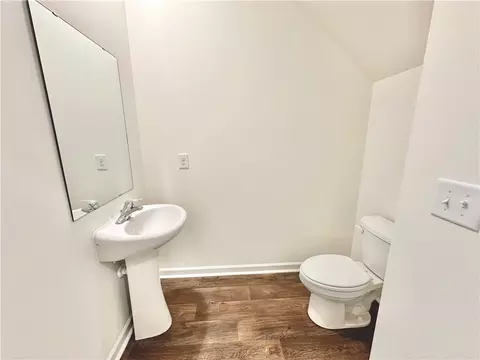 Bath - 476 Seaborn Cir, Pendleton, SC 29670 photo 1 of 3