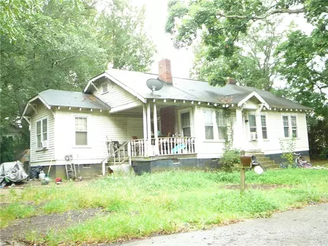 312 W Hampton St, Anderson, SC 29624