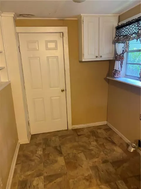 6 Georgia St, Honea Path, SC 29654 photo 5