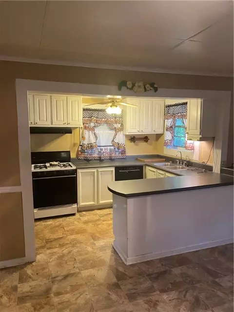 6 Georgia St, Honea Path, SC 29654 photo 9