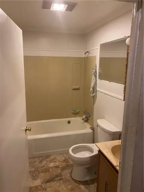 6 Georgia St, Honea Path, SC 29654 photo 11