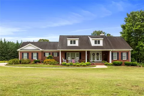 161 Radisson Rd, Seneca, SC 29678