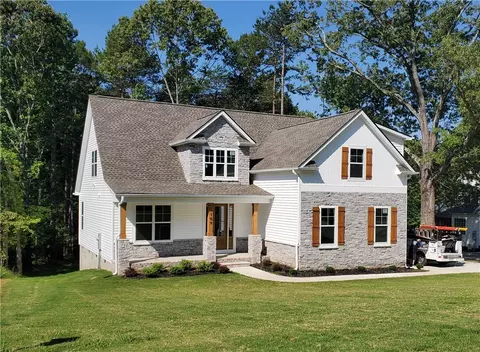 109 Golden Eagle Dr, Pickens, SC 29671