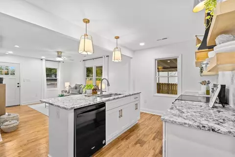 125 Davis St, Williamston, SC 29697 photo 11