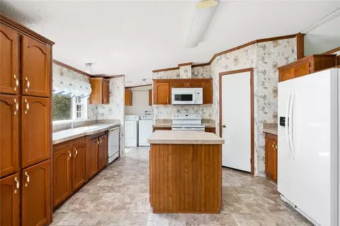 1134 Wilton E Hall Rd, Starr, SC 29684 photo 9