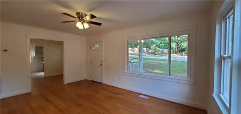 1000 Cherry St, Pendleton, SC 29670 photo 5