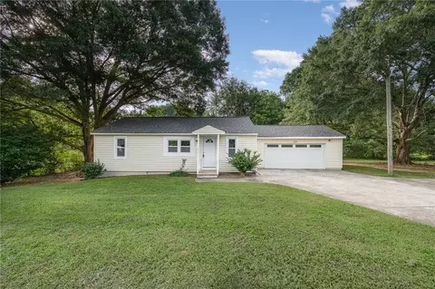 180 School House Rd, Westminster, SC 29693