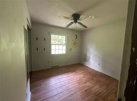 Bedroom - 128 Wills Ct, Central, SC 29630 photo 3 of 4