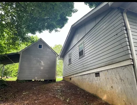 Exterior - 128 Wills Ct, Central, SC 29630 photo 5 of 5