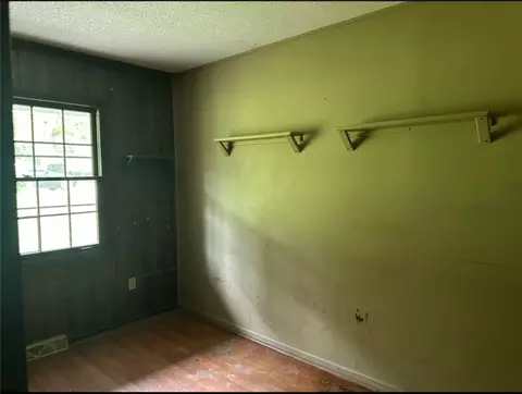 Bedroom - 128 Wills Ct, Central, SC 29630 photo 1 of 4