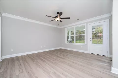 209 Magnolia Ter, Pendleton, SC 29670 photo 3