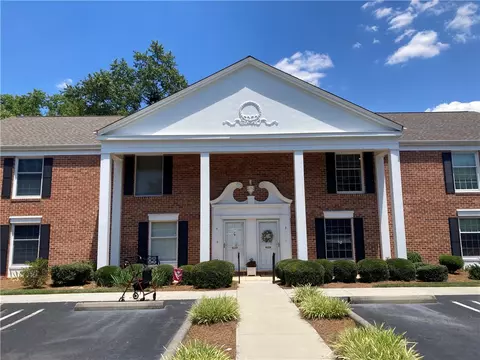 803 Edwards Rd, Greenville, SC 29615