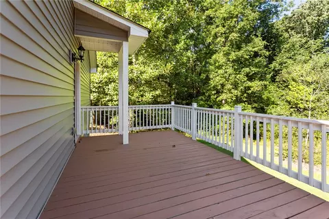 645 Sitton Mill Rd, Seneca, SC 29678 photo 6