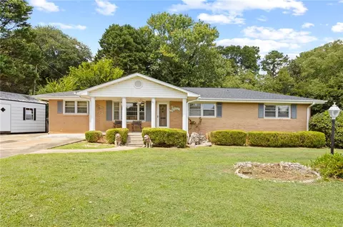 513 Winfield Dr, Anderson, SC 29624