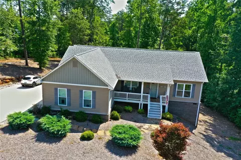 109 Palmetto Pointe Dr, Salem, SC 29676