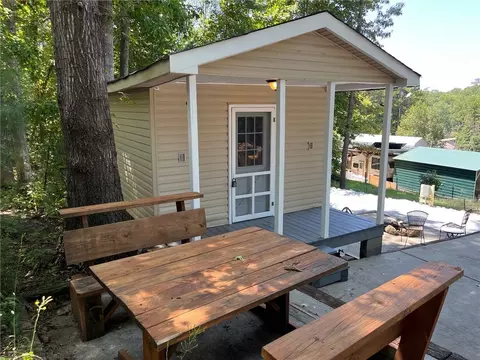 210 Kinston Loop, Westminster, SC 29693 photo 3