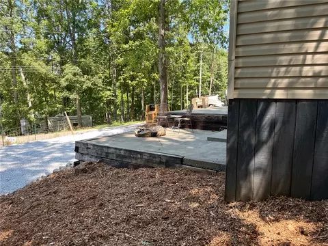 210 Kinston Loop, Westminster, SC 29693 photo 13