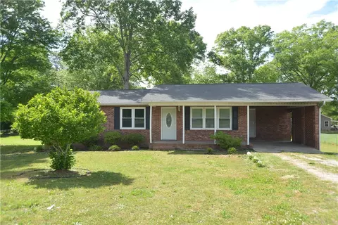 208 Project Rd, Iva, SC 29655