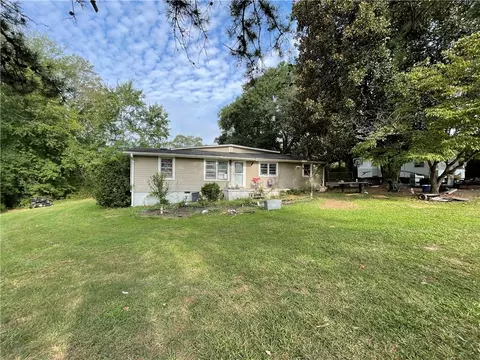 6609 N 29 Hwy, Pelzer, SC 29669