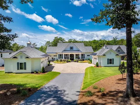 816 Necker Pointe Ln, Seneca, SC 29672