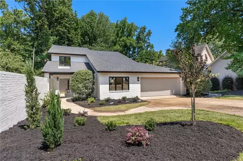 202 Hidden Hills Dr, Greenville, SC 29605