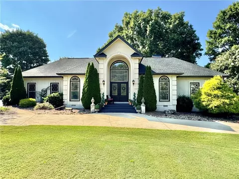 401 Laurel Dr, Easley, SC 29642 photo 3
