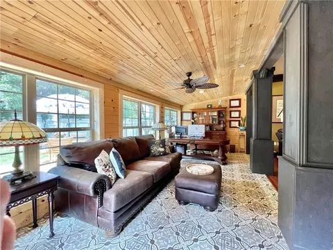 401 Laurel Dr, Easley, SC 29642 photo 10