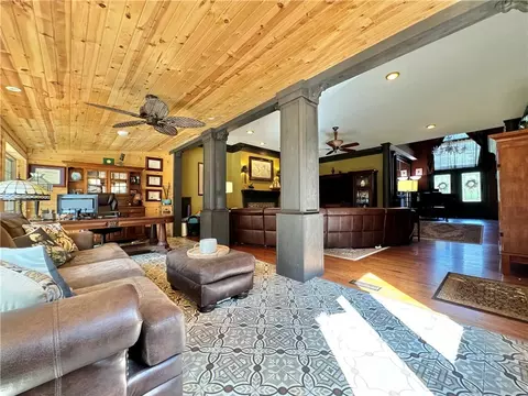 401 Laurel Dr, Easley, SC 29642 photo 11