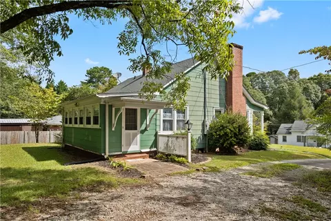 205 Doyle St, Westminster, SC 29693 photo 15