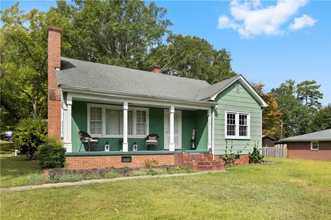 205 Doyle St, Westminster, SC 29693 photo 12