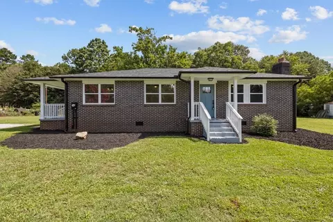 117 Mulliken Rd, Central, SC 29630